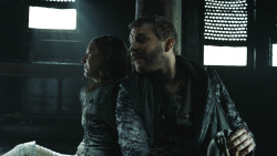 extant_GameOfThrones_8x01-Winterfell_1713