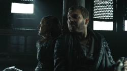 extant_GameOfThrones_8x01-Winterfell_1718