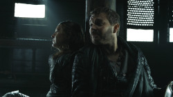 extant_GameOfThrones_8x01-Winterfell_1719
