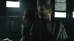 extant_GameOfThrones_8x01-Winterfell_1720