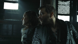 extant_GameOfThrones_8x01-Winterfell_1728