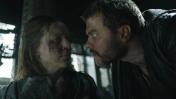 extant_GameOfThrones_8x01-Winterfell_1739