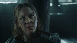 extant_GameOfThrones_8x01-Winterfell_1750