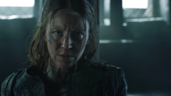 extant_GameOfThrones_8x01-Winterfell_1759