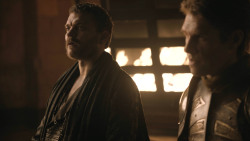 extant_GameOfThrones_8x01-Winterfell_1797
