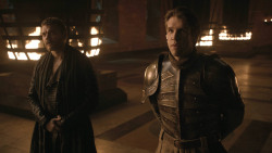 extant_GameOfThrones_8x01-Winterfell_1843