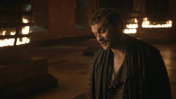 extant_GameOfThrones_8x01-Winterfell_1886