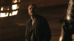 extant_GameOfThrones_8x01-Winterfell_1904