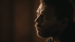 extant_GameOfThrones_8x01-Winterfell_1921