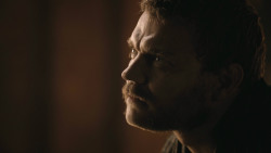 extant_GameOfThrones_8x01-Winterfell_1926