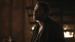 extant_GameOfThrones_8x01-Winterfell_1968