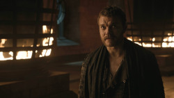 extant_GameOfThrones_8x01-Winterfell_1989
