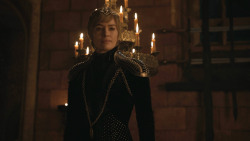 extant_GameOfThrones_8x01-Winterfell_2003