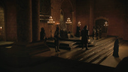 extant_GameOfThrones_8x01-Winterfell_2009