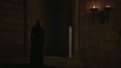 extant_GameOfThrones_8x01-Winterfell_2012