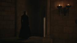 extant_GameOfThrones_8x01-Winterfell_2015