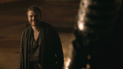 extant_GameOfThrones_8x01-Winterfell_2038