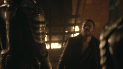 extant_GameOfThrones_8x01-Winterfell_2052