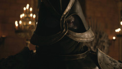 extant_GameOfThrones_8x01-Winterfell_2056