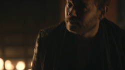 extant_GameOfThrones_8x01-Winterfell_2061