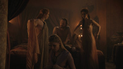 extant_GameOfThrones_8x01-Winterfell_2079