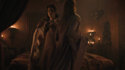 extant_GameOfThrones_8x01-Winterfell_2085