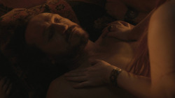 extant_GameOfThrones_8x01-Winterfell_2123