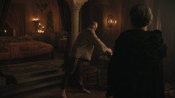 extant_GameOfThrones_8x01-Winterfell_2217