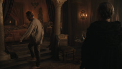 extant_GameOfThrones_8x01-Winterfell_2220