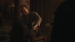 extant_GameOfThrones_8x01-Winterfell_2231