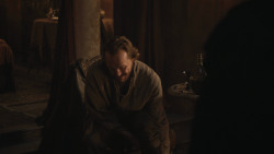 extant_GameOfThrones_8x01-Winterfell_2236