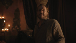 extant_GameOfThrones_8x01-Winterfell_2273
