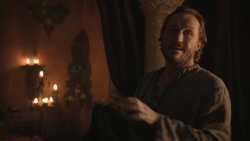 extant_GameOfThrones_8x01-Winterfell_2275