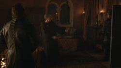 extant_GameOfThrones_8x01-Winterfell_2292