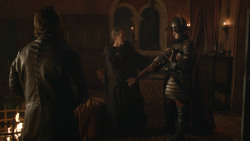 extant_GameOfThrones_8x01-Winterfell_2295