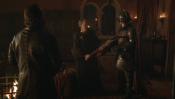 extant_GameOfThrones_8x01-Winterfell_2296