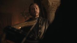extant_GameOfThrones_8x01-Winterfell_2308