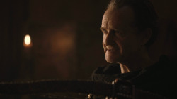extant_GameOfThrones_8x01-Winterfell_2322