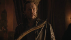 extant_GameOfThrones_8x01-Winterfell_2330