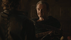 extant_GameOfThrones_8x01-Winterfell_2348