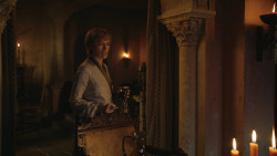 extant_GameOfThrones_8x01-Winterfell_2367