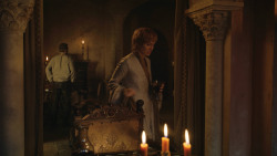 extant_GameOfThrones_8x01-Winterfell_2376