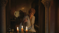extant_GameOfThrones_8x01-Winterfell_2381