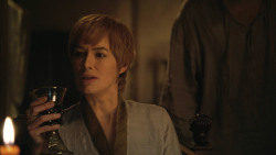 extant_GameOfThrones_8x01-Winterfell_2395