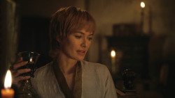 extant_GameOfThrones_8x01-Winterfell_2410