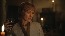 extant_GameOfThrones_8x01-Winterfell_2412