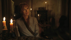 extant_GameOfThrones_8x01-Winterfell_2425