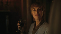 extant_GameOfThrones_8x01-Winterfell_2473