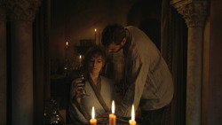 extant_GameOfThrones_8x01-Winterfell_2501