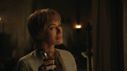 extant_GameOfThrones_8x01-Winterfell_2524